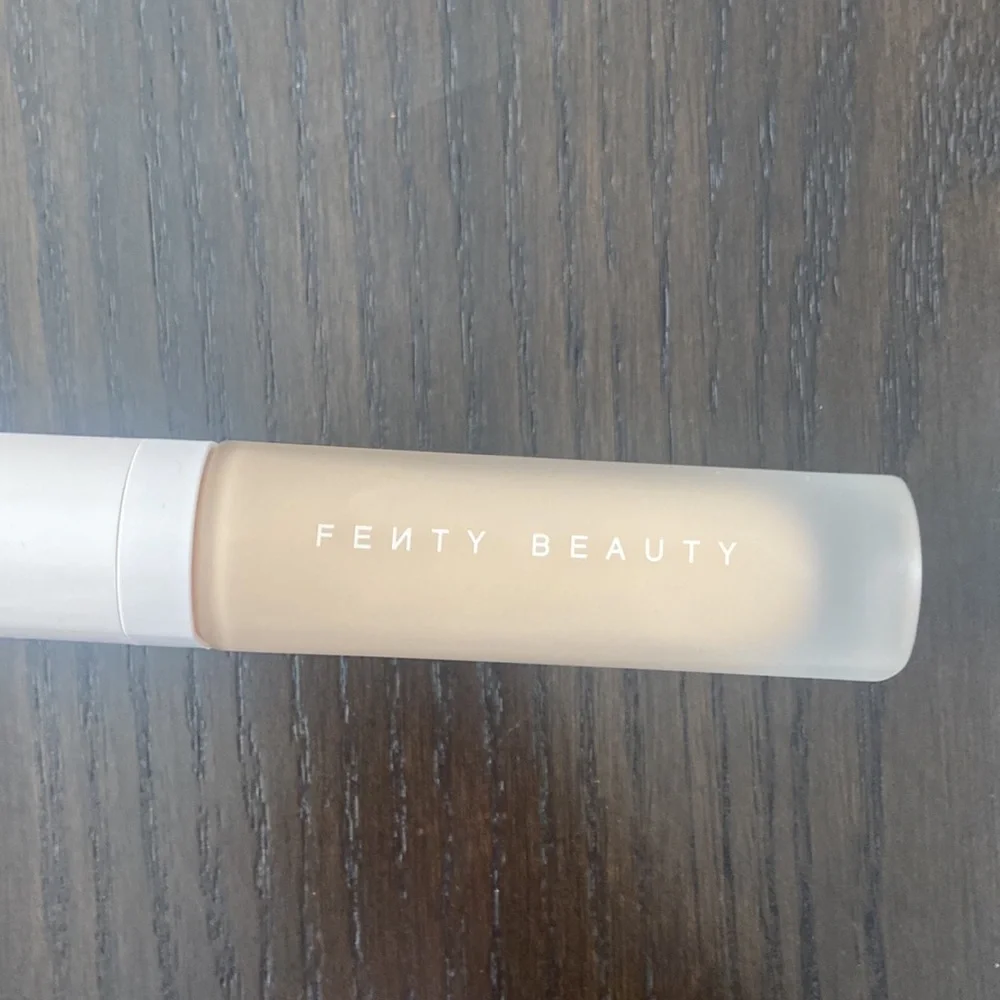 FENTY BEAUTY by Rihanna Pro Filt'r Soft Matte Longwear Liquid Foundation